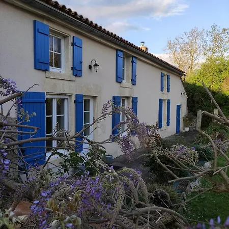 Familial Marais Poitevin Les Glycines *